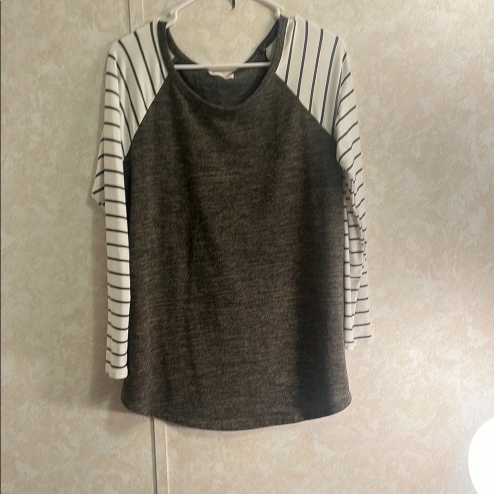 Gray Raglan 3/4 Sleeve Tee with Striped Sleeves